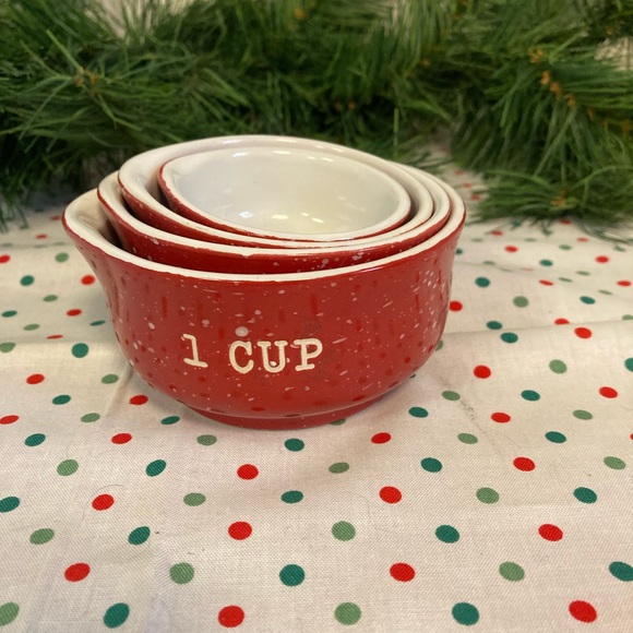 Christmas Red Nesting Holiday SnowFlakes Measuring Cups - Picture 2 of 6